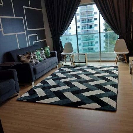 Chombies Muslim Homestay Танах-Рата Экстерьер фото